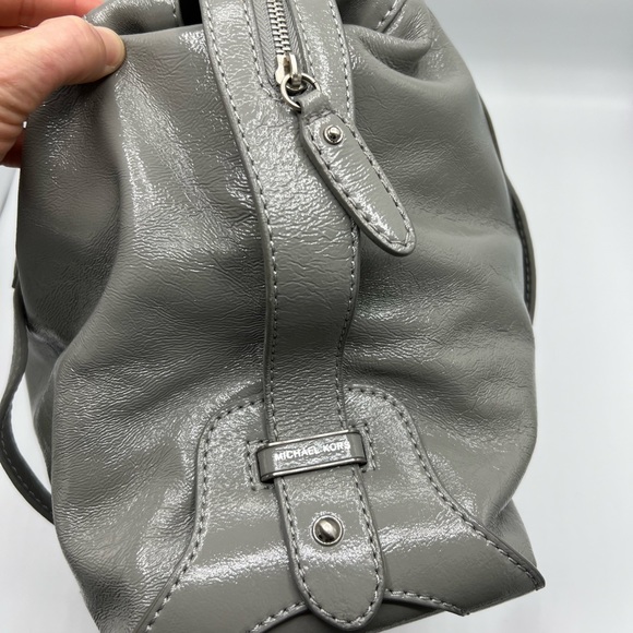 Large, leather Michael Kors bag - Picture 3 of 7